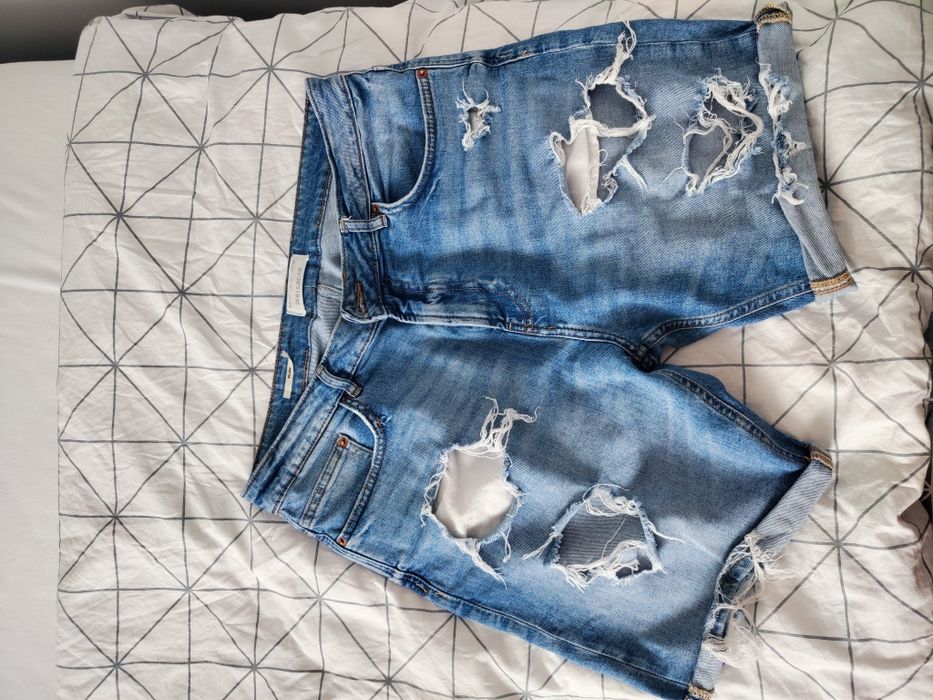 Spodenki firmy pull&bear