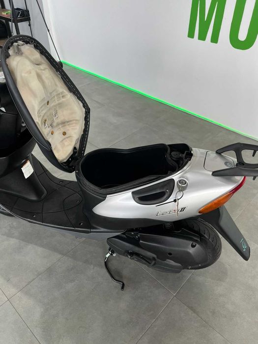 Скутер Suzuki Lets 2