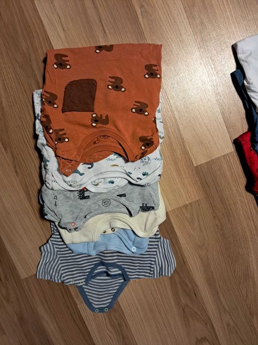 Body chłopiec rozm 98