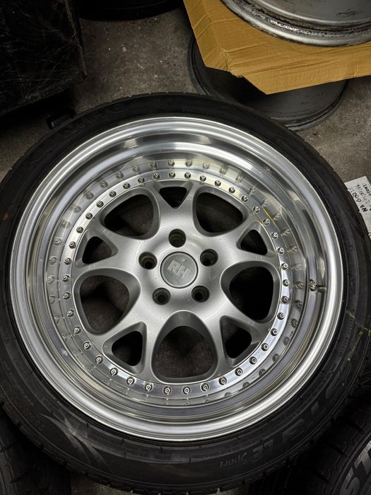 Para opon kumho ecsta le sport 285/35 18