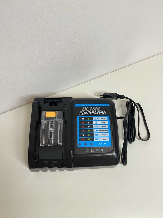 Nowa ładowarka zamienna do Makita DC18RC 14,4–18 V Li-Ion LXT BL1430 BL1450 BL1830 BL1840 BL1850 BL1860 do akumulatorów wsuwanych