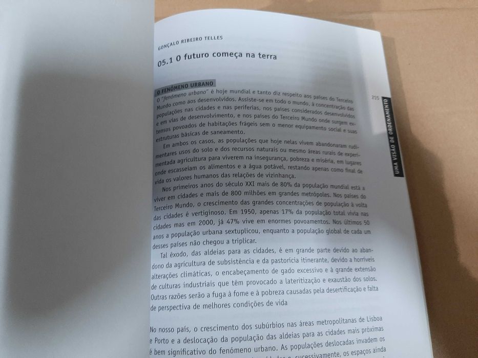 O Erro da Ota e o Futuro de Portugal de Vários