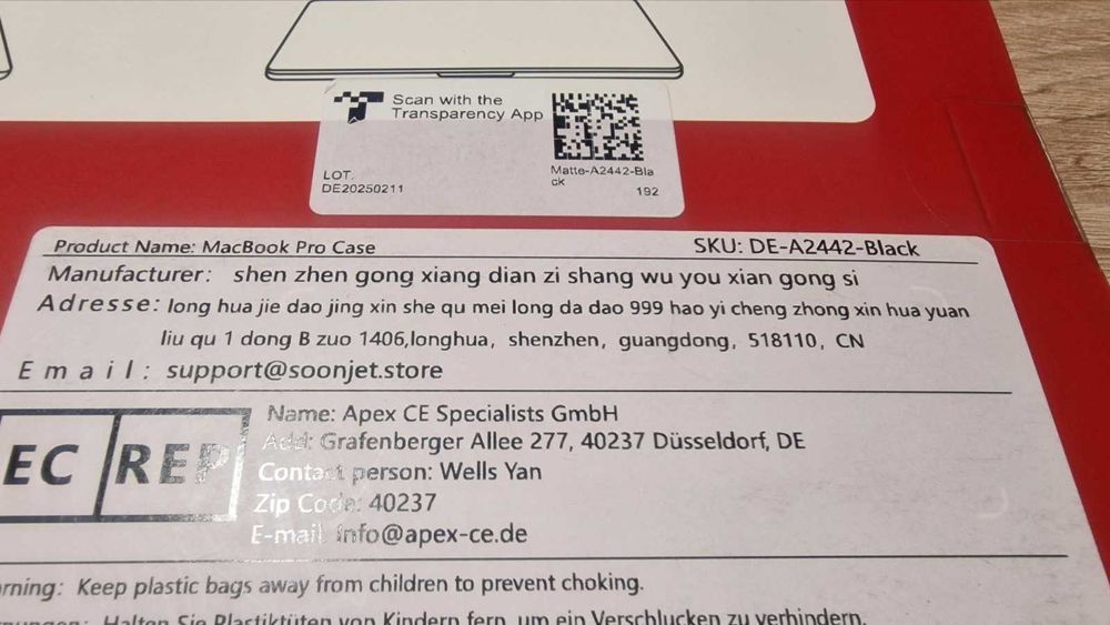 Etui case na MacBook A2442 czarny kolor