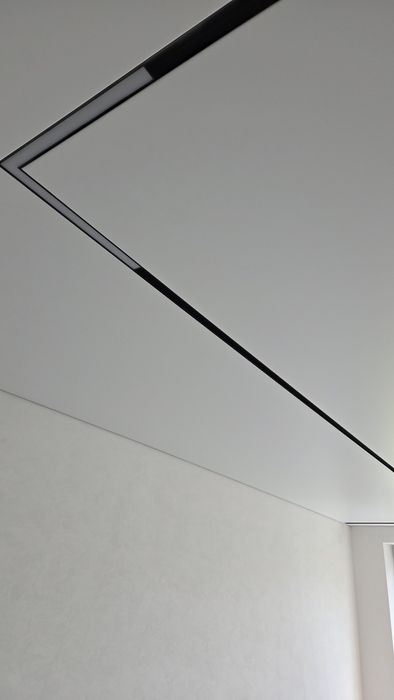 Натяжні Стелі та Сучасне освітлення