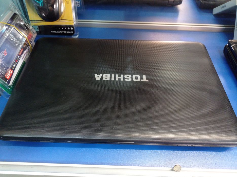 Ноутбук 15,6 Toshiba Core I5 2,5Ghz, SSD-128, 6-ОЗУ, HD-5500-1gb