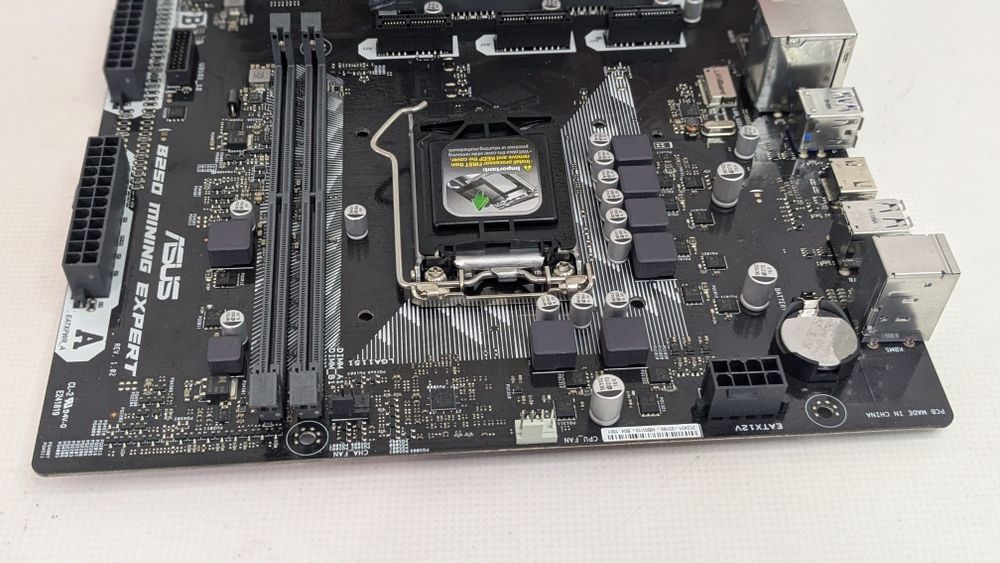 Материнська плата Asus B250 Mining Expert (s1151) CI-Ex16\Гарантія!