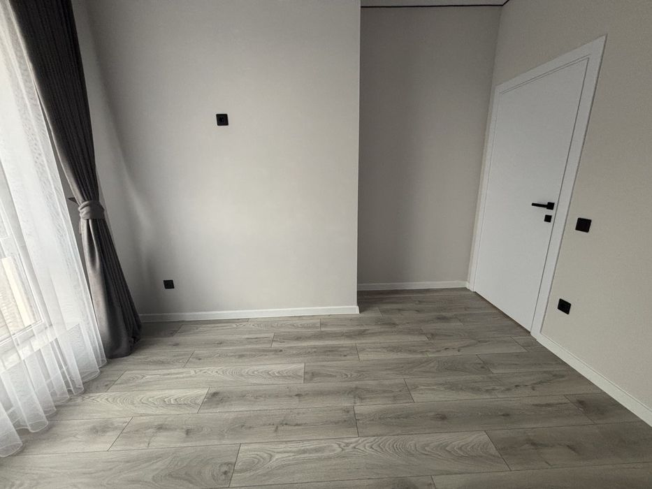 Продаж таухауса у топ локації