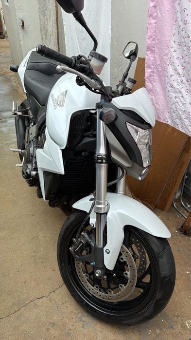 Cb1000r excelente
