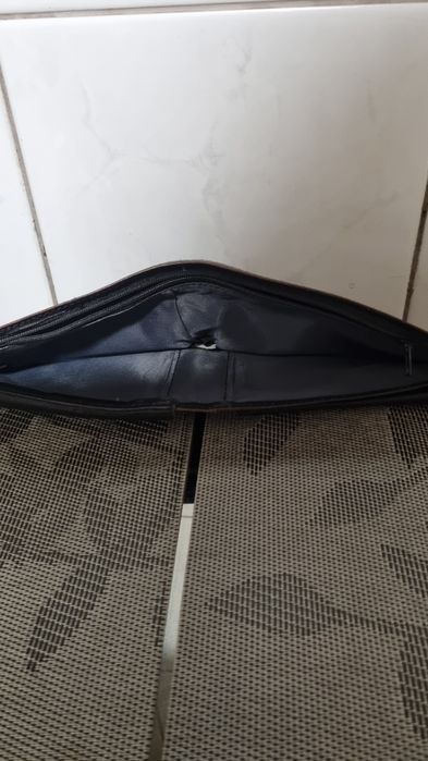 Wielofunkcyjny portfel skórzany Coveri World..