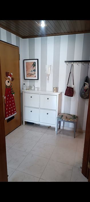 Sapateira HEMNES branca -IKEA