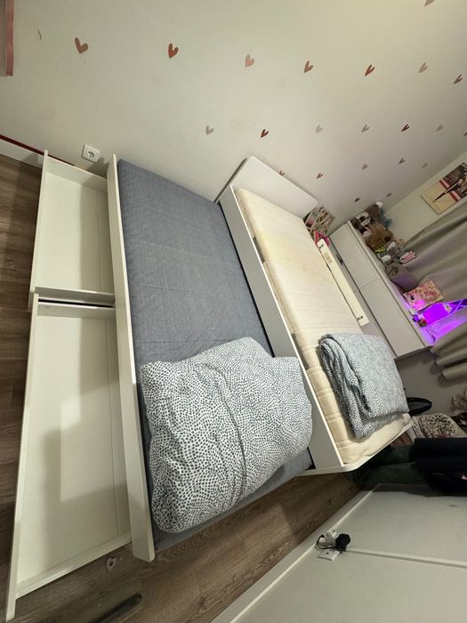 Camas SLÄKT com colchões