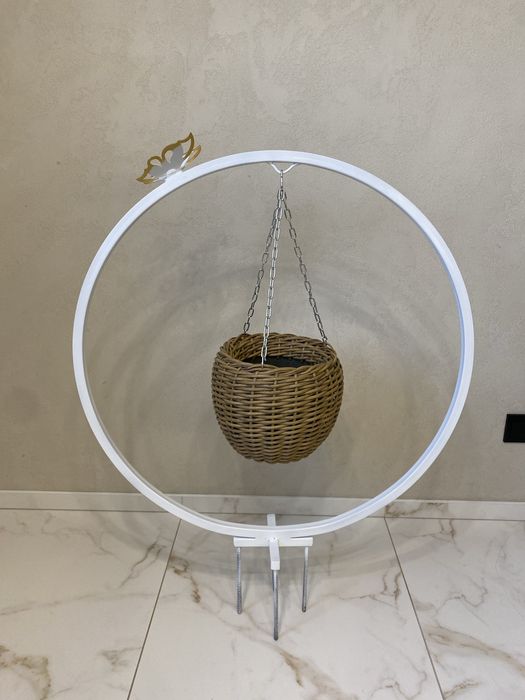 Садовий декор / Металеве кільце для підвісних кашпо