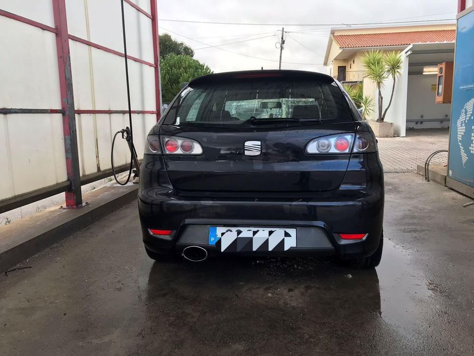 SEAT Ibiza 6L 1.4 (Kit Cupra)
Conta com 282 mil km.