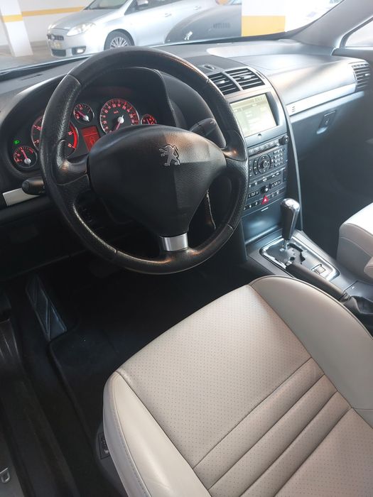 Peugeot 407 coupe
