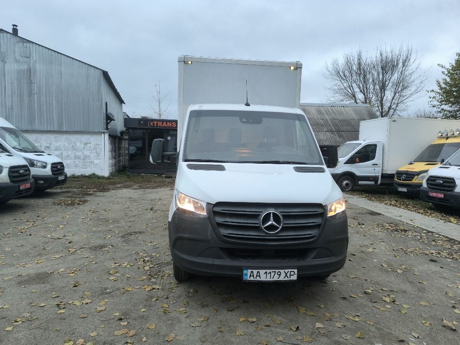 Оренда буса Mercedes Sprinter, прокат авто, будка, спарка, 3 тони