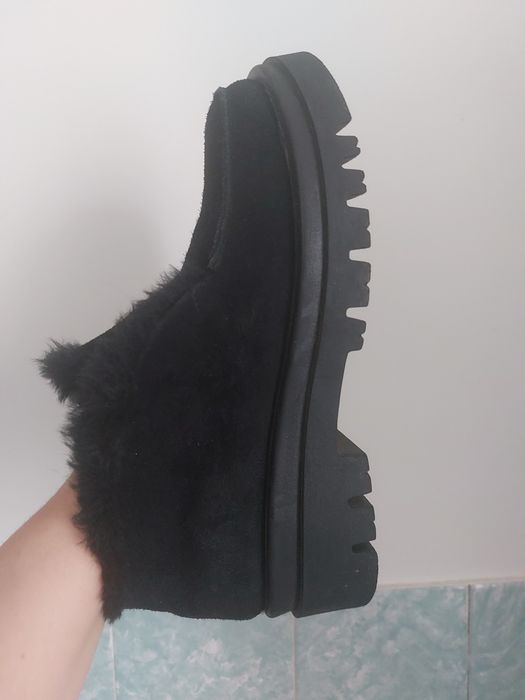 Зимние замшевые ботиночки