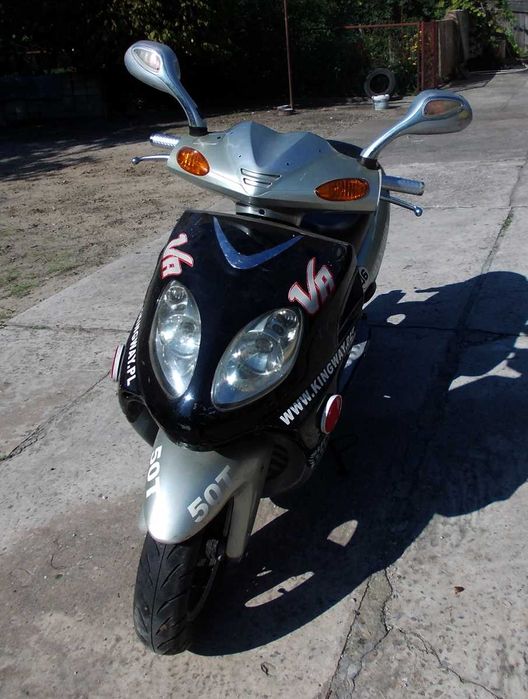 Skuter sprzedam, duży chiński 2200zł