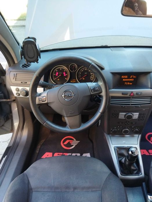 Opel Astra H Caravan