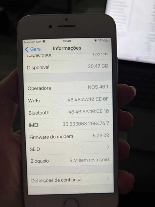 Apple iPhone 7 128 GB Silver (frente branca) Desbloqueado