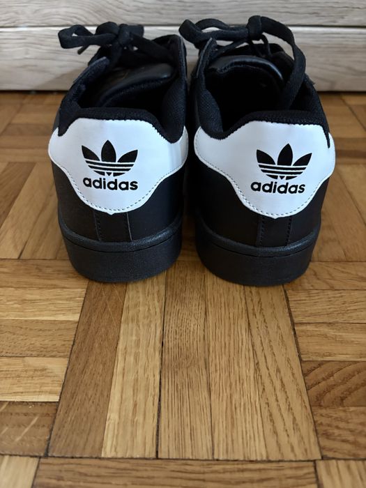 Adidas superstar 39