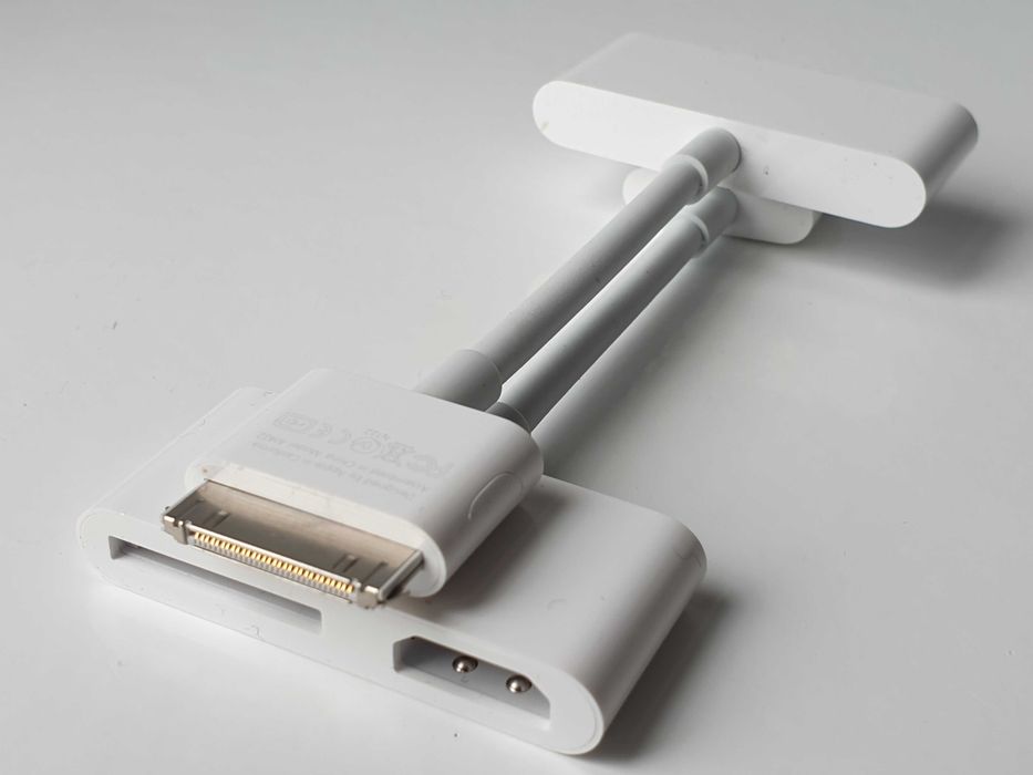 перехідник Apple 30-pin Digital AV Adapter, модель A1422.