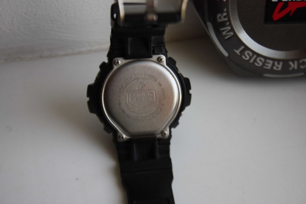 Часы мужские Casio G-Shock DW-6900PL. Оригинал.