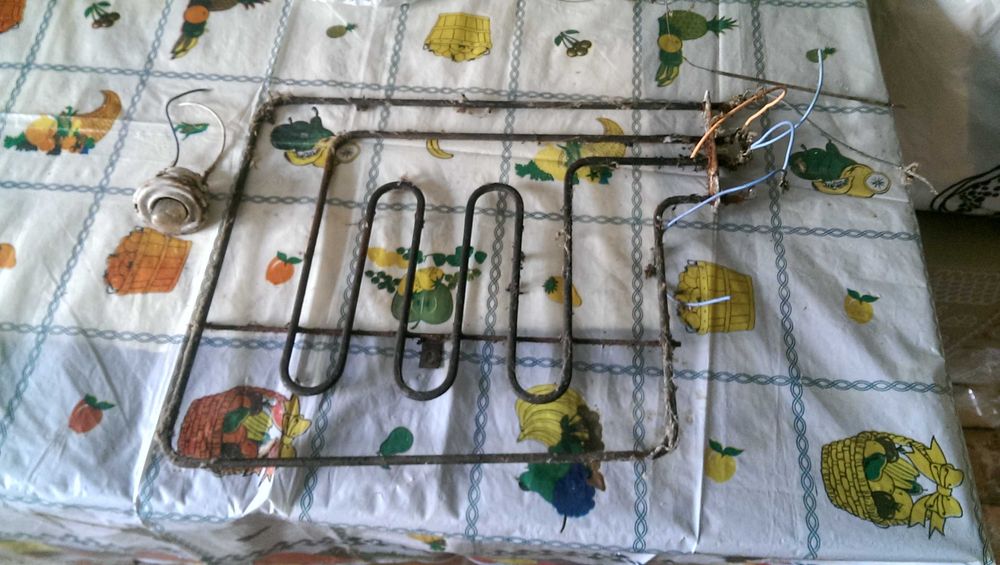 тэн духовки,  плита Zanussi, нагреватель , тен , духовой шафи ,