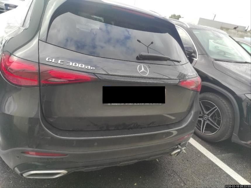 Mercedes-Benz GLC 300de 4-Matic AMG 2026 2225 km