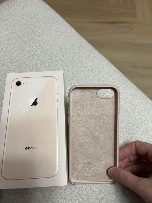 iPhone8 Gold 64GB