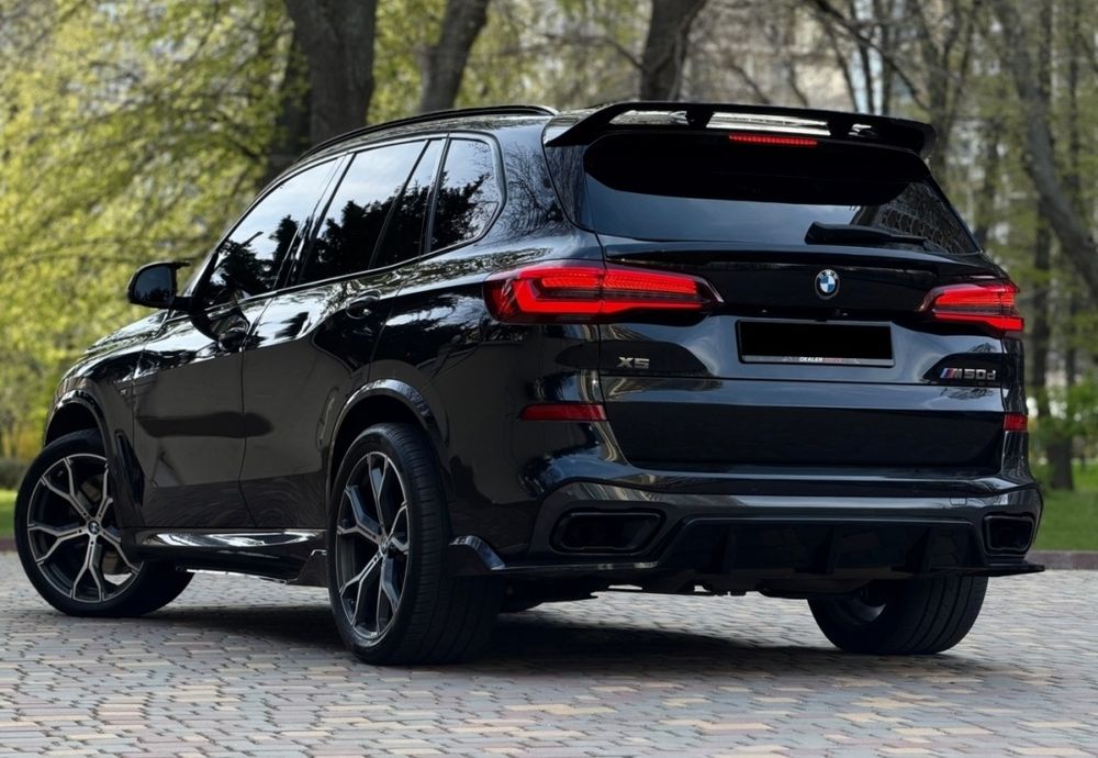 Комплект обвісів на BMW X5 G05 диффузор спойлер губа  сплиттер сплiтер