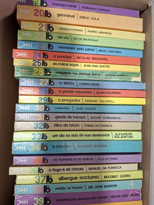 Livros de bolso Europa América do 1 ao 68