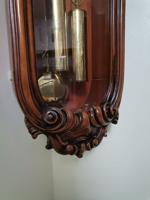 Grande Relógio de Sala . Só a dinheiro ;  vigaristas MBWAY", não