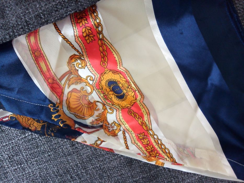 Apaszka chustka trójkątna