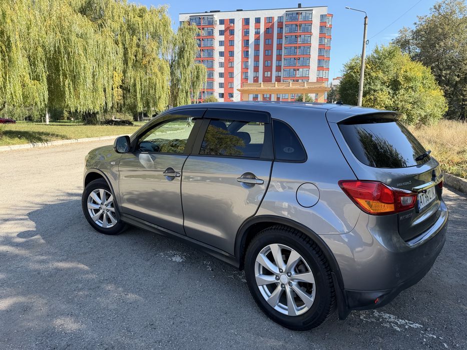mitsubishi outlander sport
