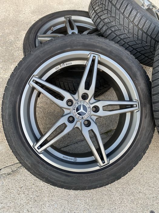 Jantes 17’ Mercedes com 4 pneus