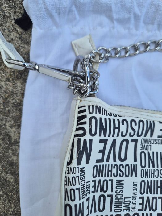Mala Love Moschino