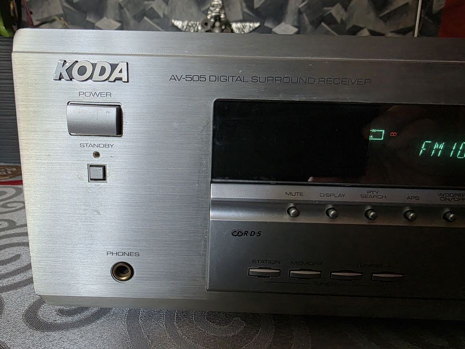 Amplituner kina domowego KODA AV-505