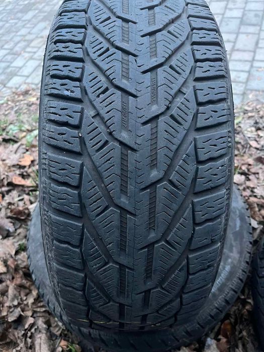 Резина зима  без латок грыж 2023г