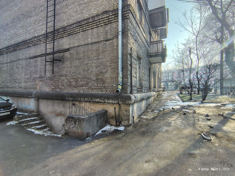 Нежитлове приміщення вул . Любомирівська ,24
