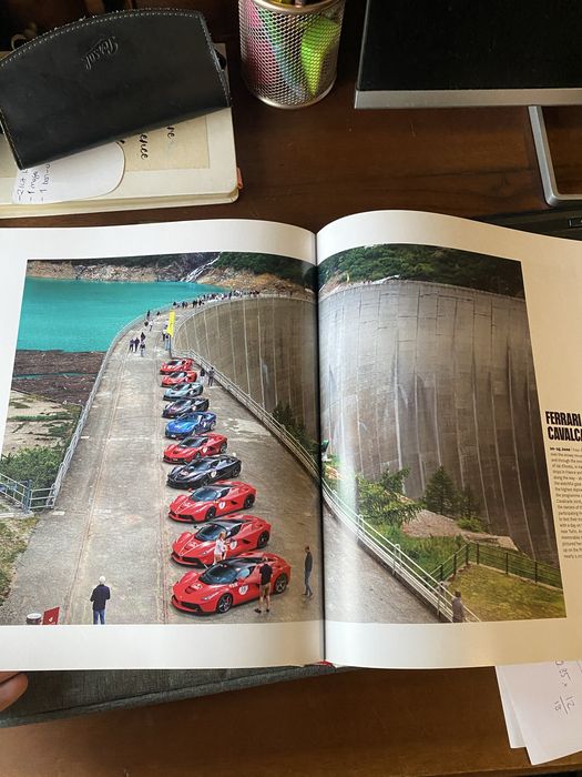 Livro Ferrari  2018