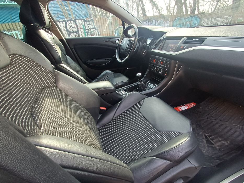 Citroen C5 2.0 HDi Exclusive Tourer LED Navi  Hak Skóry Hydro