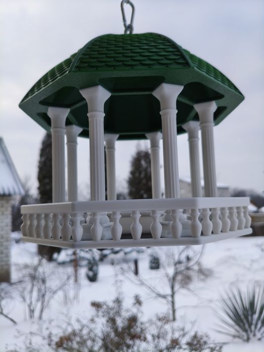 Годівничка для птахів