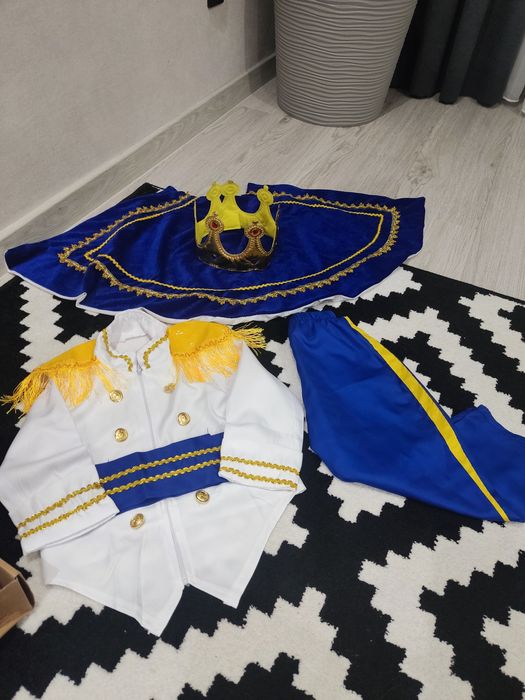 Карнавальний костюм принца, вік 3-4 роки