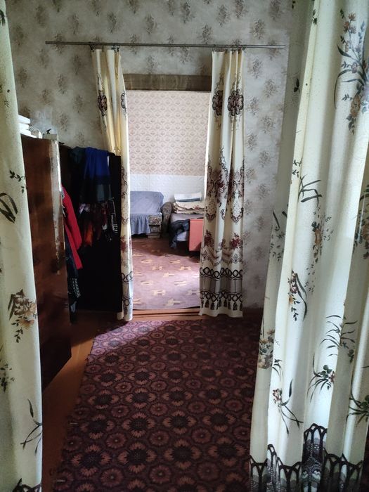 Продам часть дома  на восточной стороне