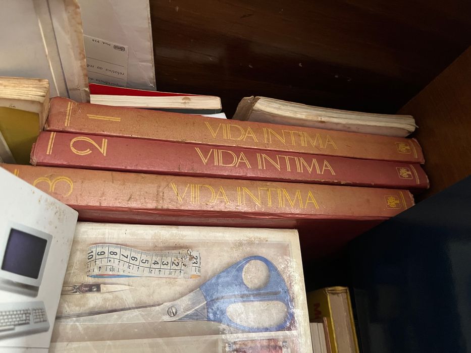 Livros enciclopédias