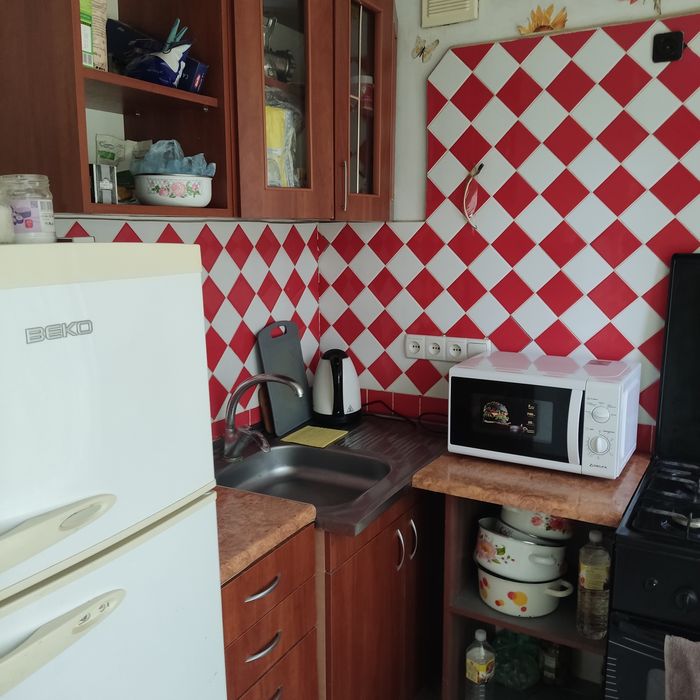Оренда двокімнатної Двірцева.