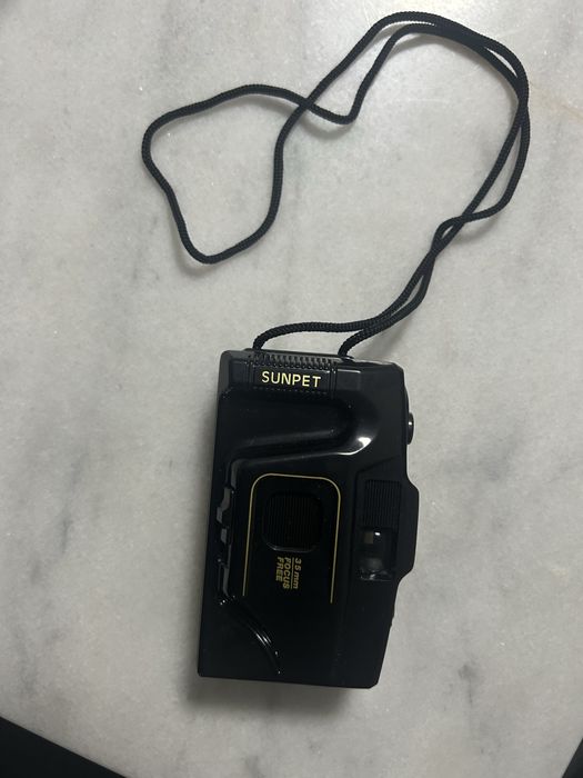 Продам пленочный фотоаппарат Sunpet Camera
