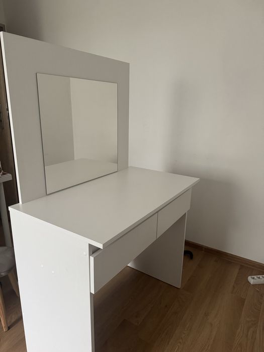 Toaletka dla dziwczynki