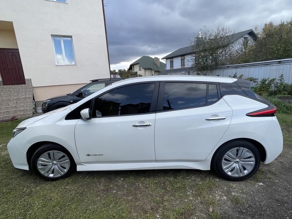 Nisan leaf 2018 40 KwH