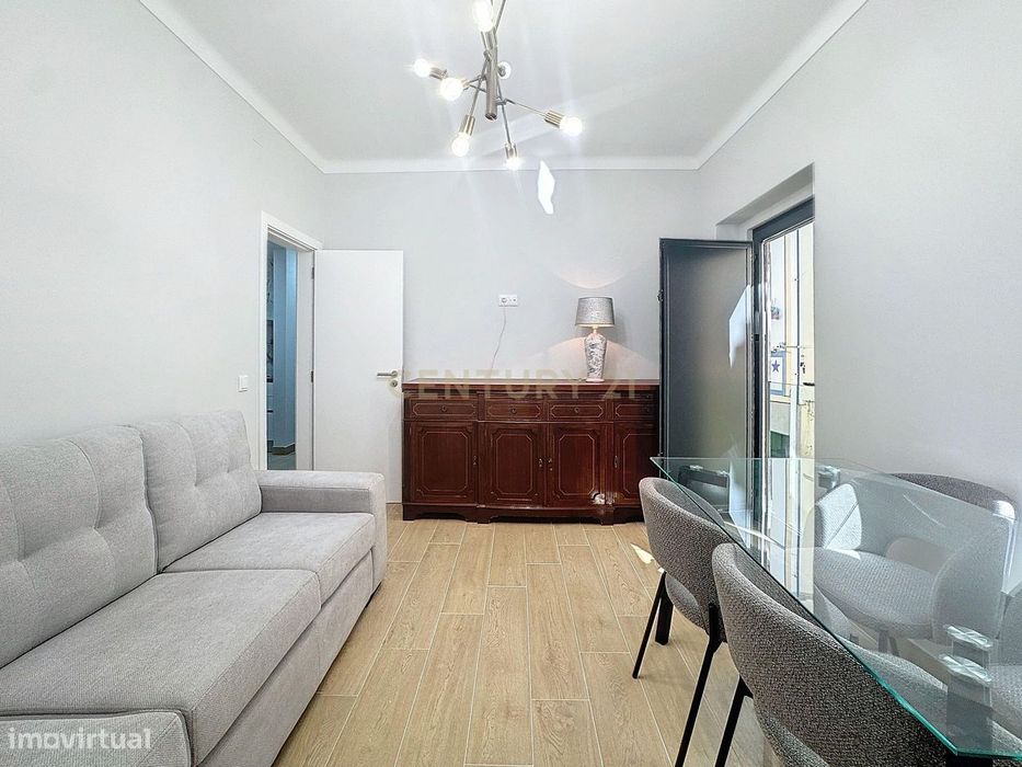 Apartamento T3 para arrendar a passos da praia